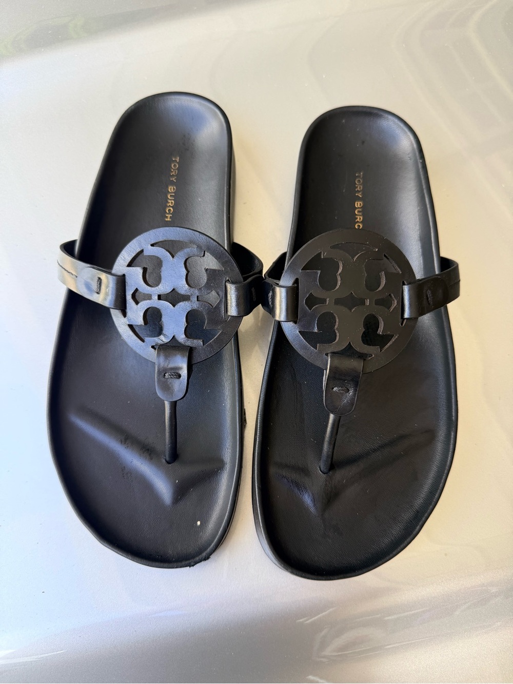 Tory Burch Black Logo Cutout Thong Sandals